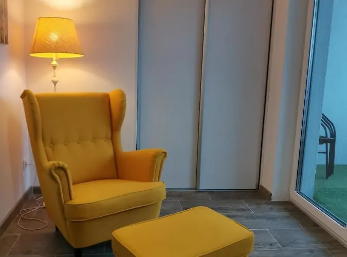 Semesterbostad Lesne Blizniaki Mieroszyno